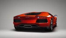 - Lamborghini Aventador